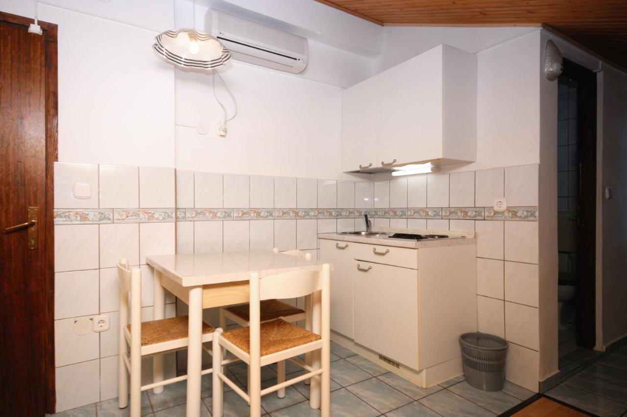 Apartments With Wifi Crikvenica - 5555 Ngoại thất bức ảnh